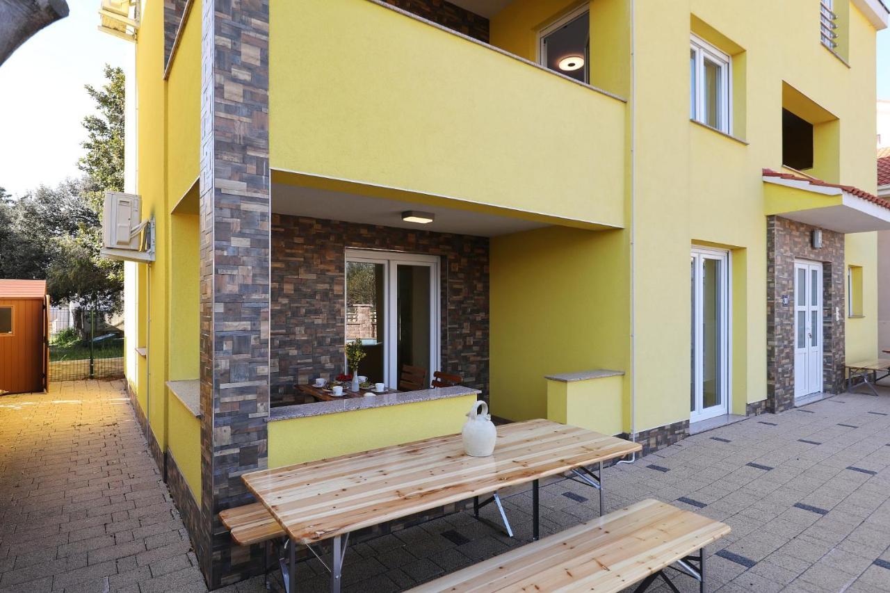 Apartments Oliva Врси Екстер'єр фото