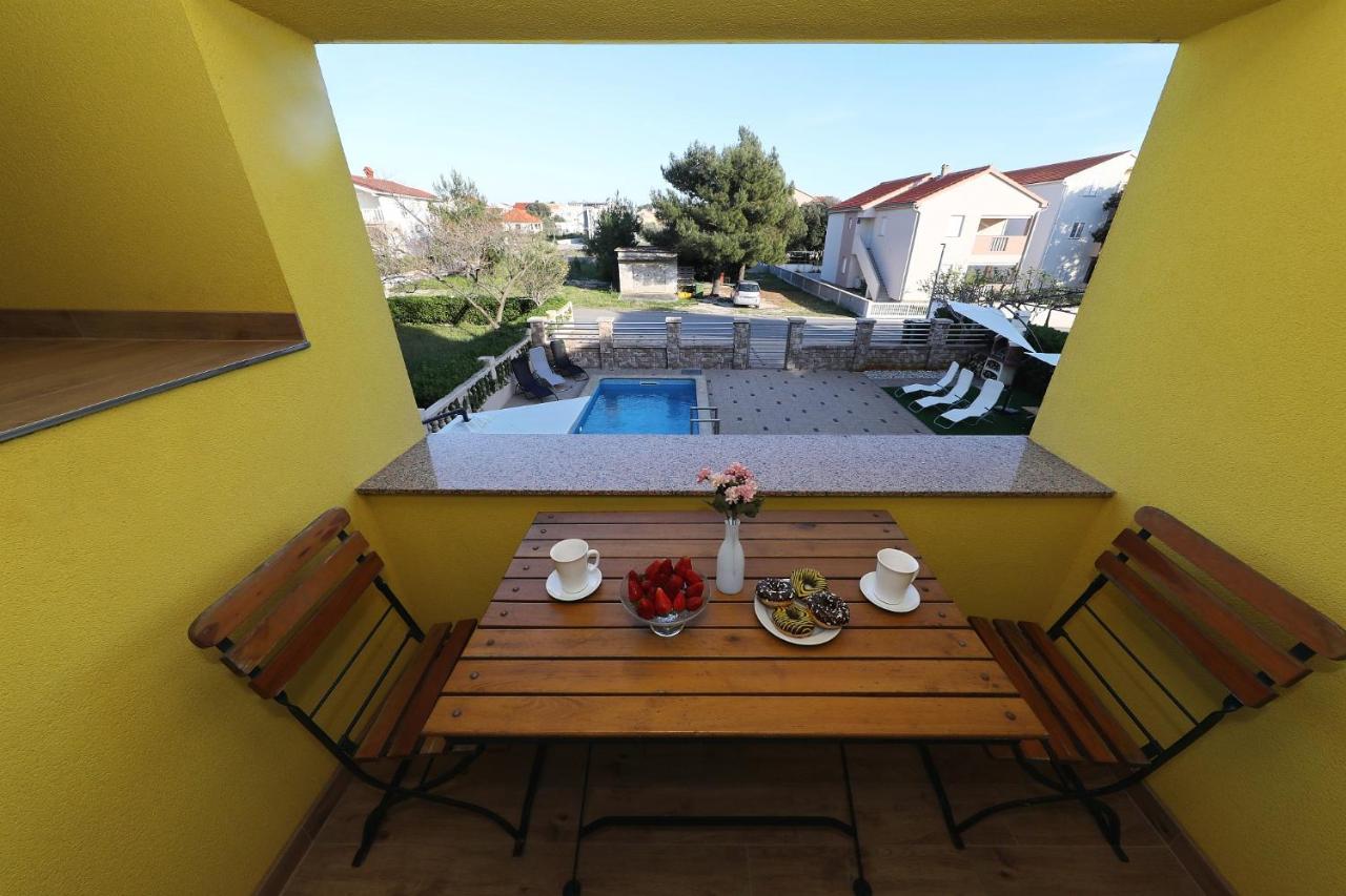 Apartments Oliva Врси Екстер'єр фото