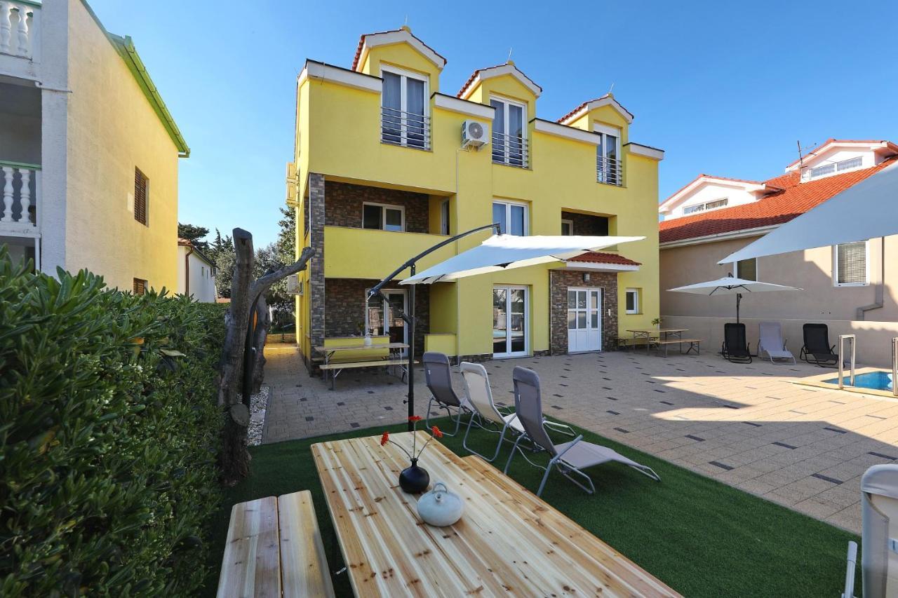 Apartments Oliva Врси Екстер'єр фото