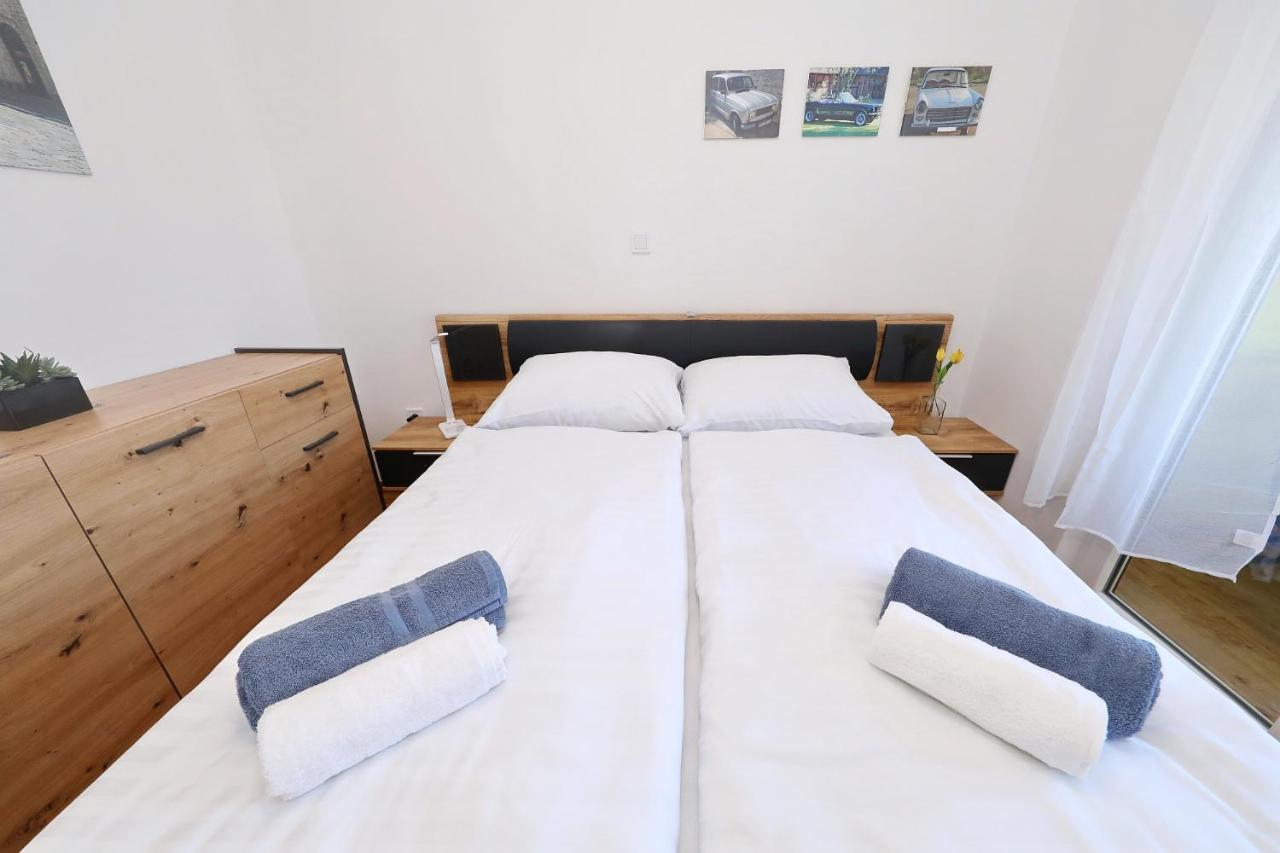Apartments Oliva Врси Екстер'єр фото