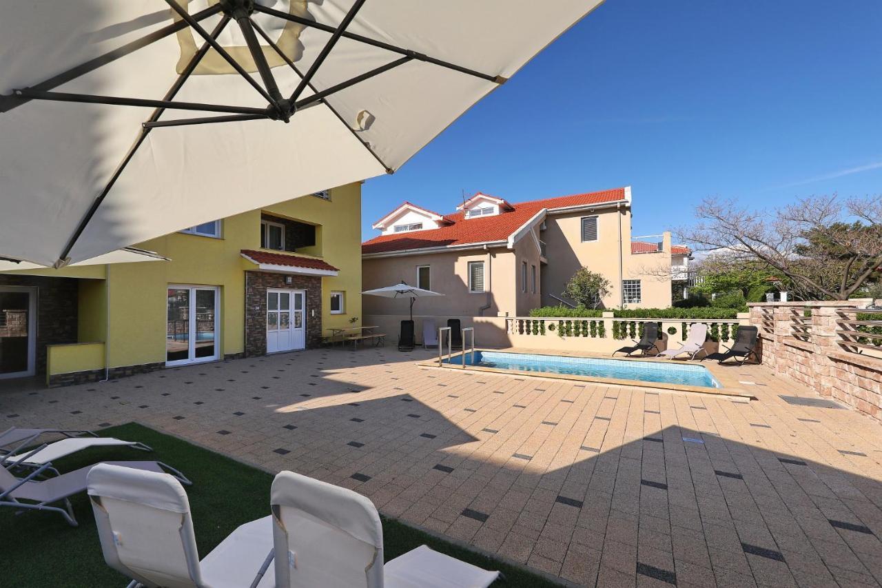 Apartments Oliva Врси Екстер'єр фото